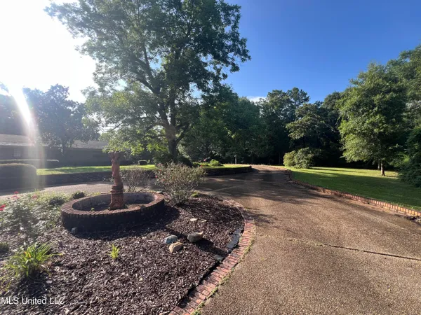 $724,850 | 19589 Juniper Drive, Saucier, MS 39574