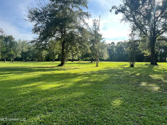 $749,900 | 19589 Juniper Drive, Saucier, MS 39574