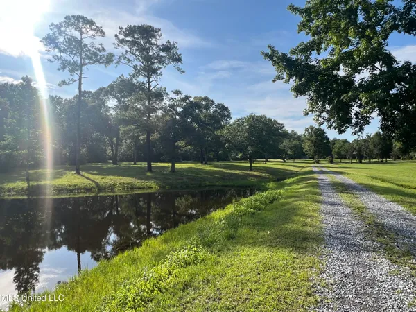 $724,850 | 19589 Juniper Drive, Saucier, MS 39574