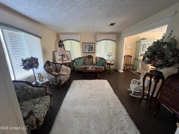 $724,850 | 19589 Juniper Drive, Saucier, MS 39574