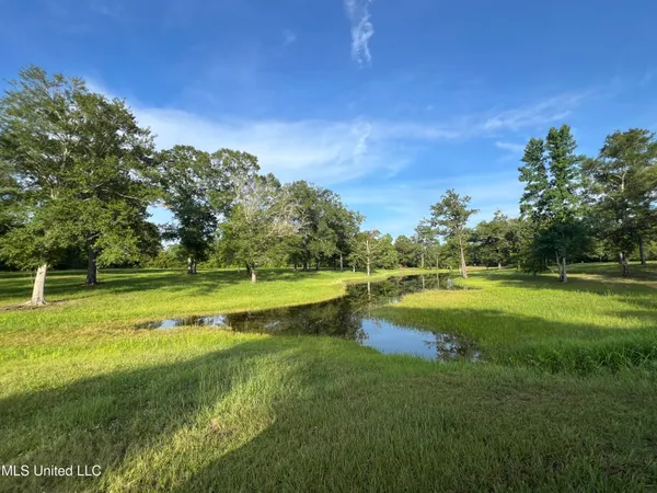 $724,850 | 19589 Juniper Drive, Saucier, MS 39574