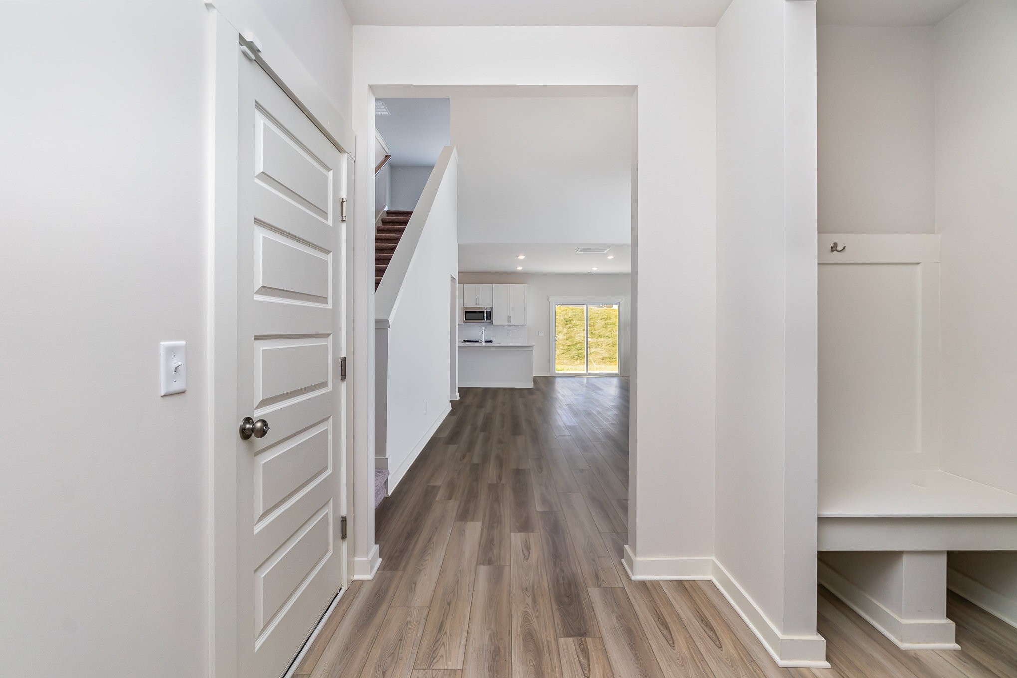 208 Goldfinch Road Mount Juliet, TN 37122 - Photo 4 of 26