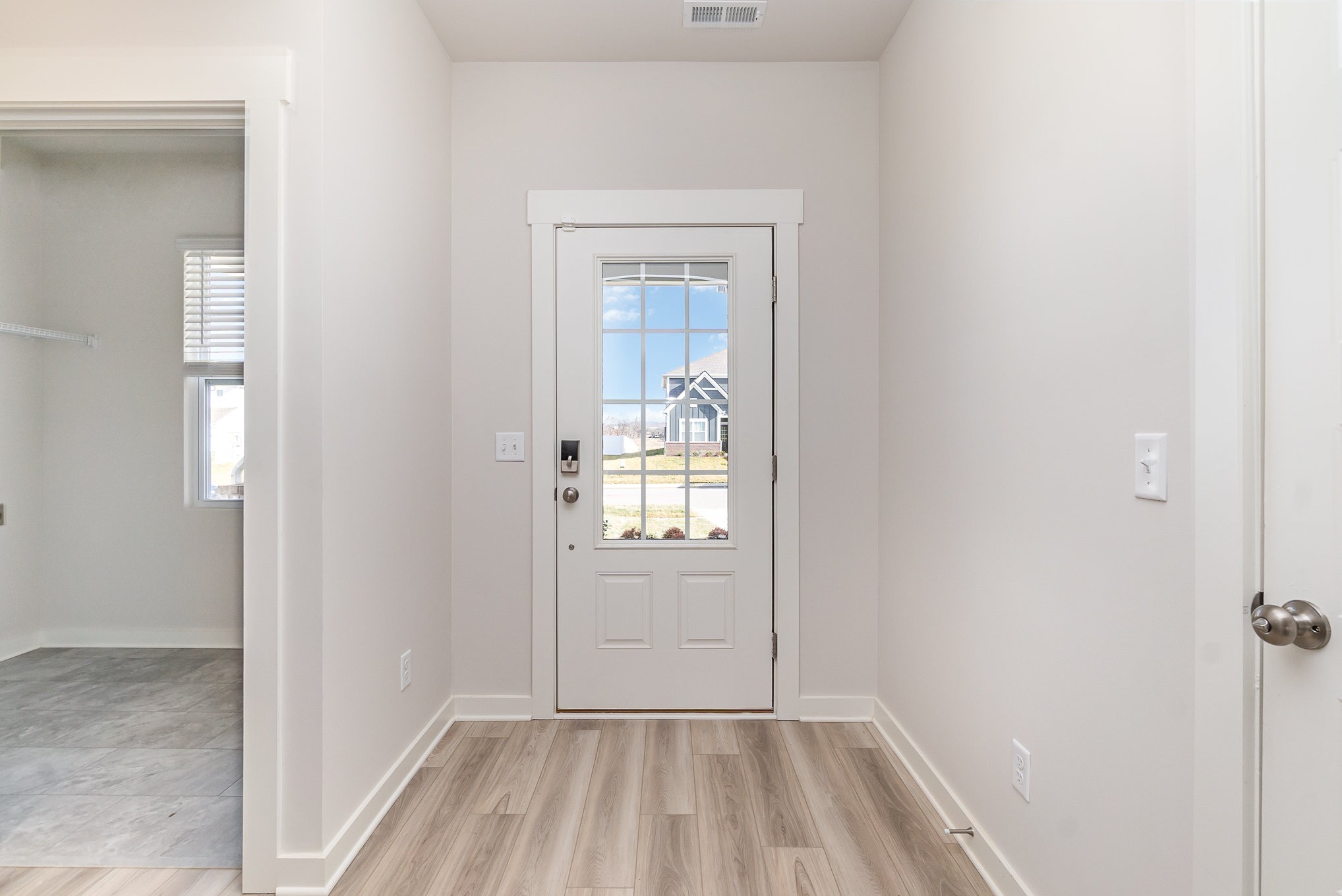 208 Goldfinch Road Mount Juliet, TN 37122 - Photo 5 of 26