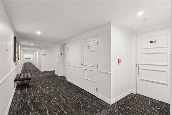 $1,400 | 6211 West Northwest Highway, Unit G124, Dallas, TX 75225