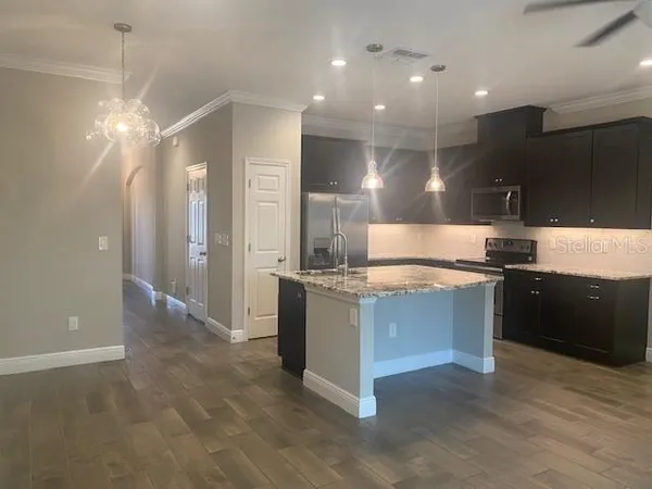 $3,295 | 1114 Coral Lane, Dunedin, FL 34698