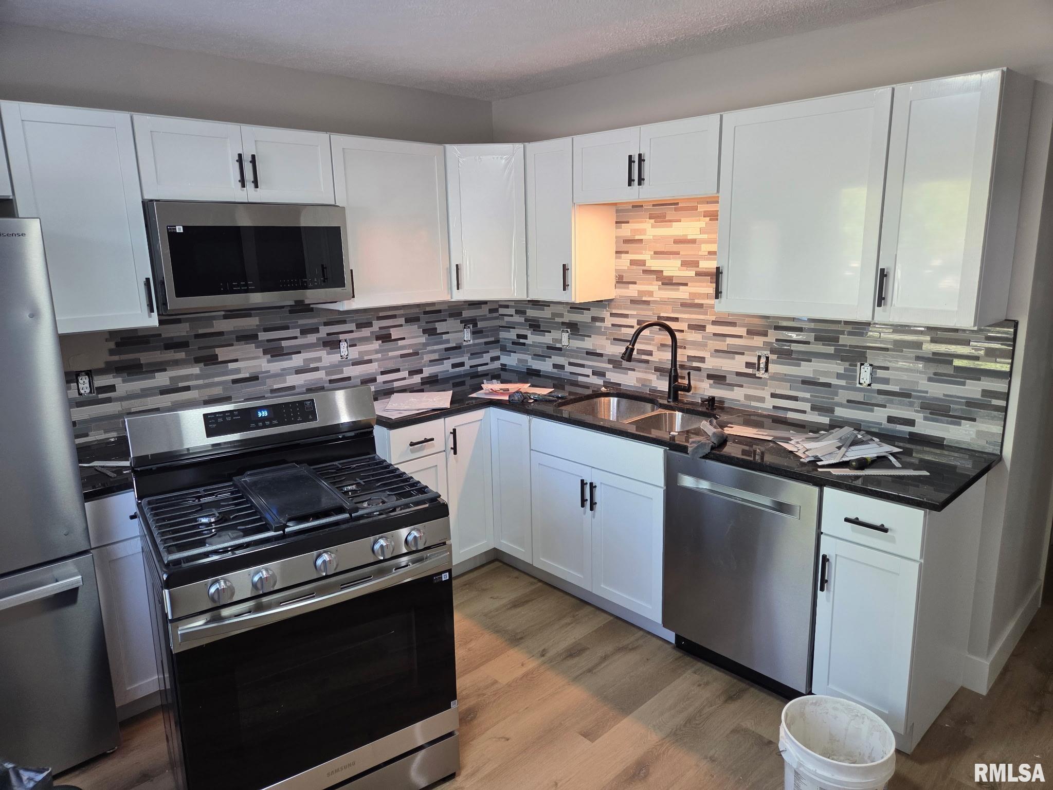 2620 East Griffiths Avenue Springfield, IL 62702 - Photo 7 of 20