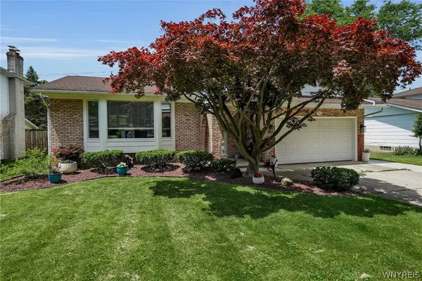 $349,000 | 336 Seabrook Drive, Amherst, NY 14221