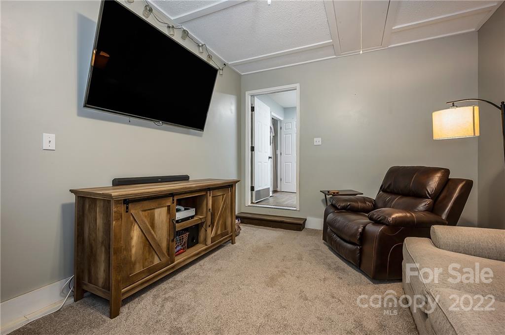 317 Wallace Road Ellenboro, NC 28040 - Photo 17 of 34 Gallery Image 17