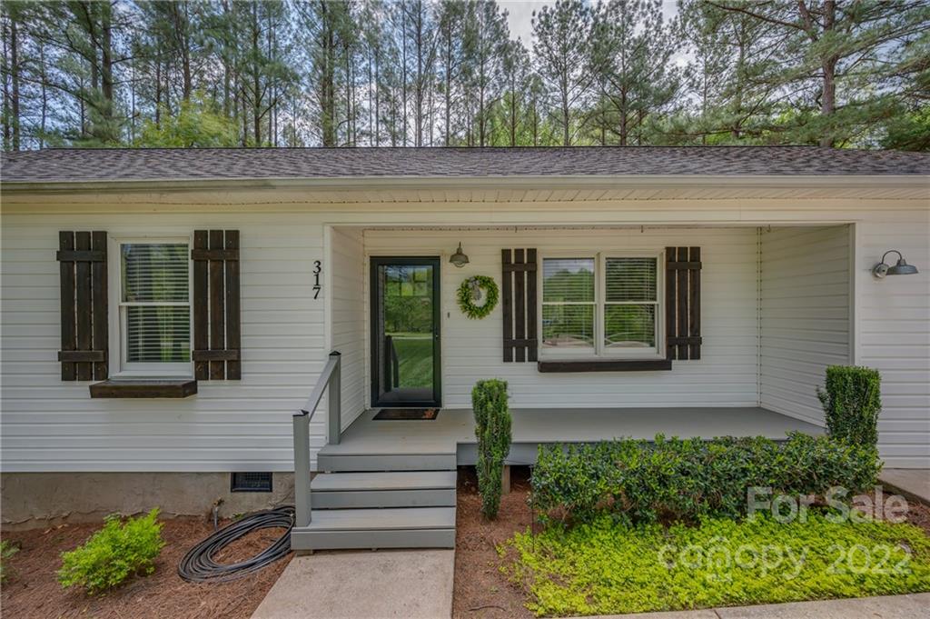 317 Wallace Road Ellenboro, NC 28040 - Photo 4 of 34 Gallery Image 4