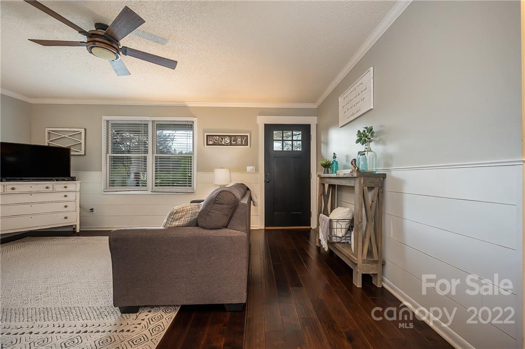 317 Wallace Road Ellenboro, NC 28040 - Photo 5 of 34 Gallery Image 5