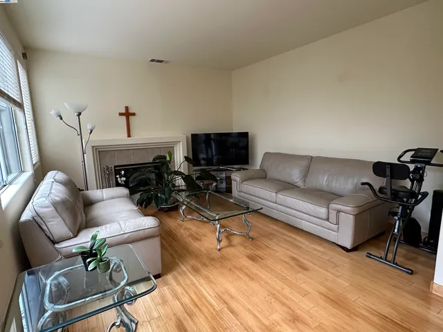 $4,000 | 1448 Dumaine Street, Concord, CA 94518