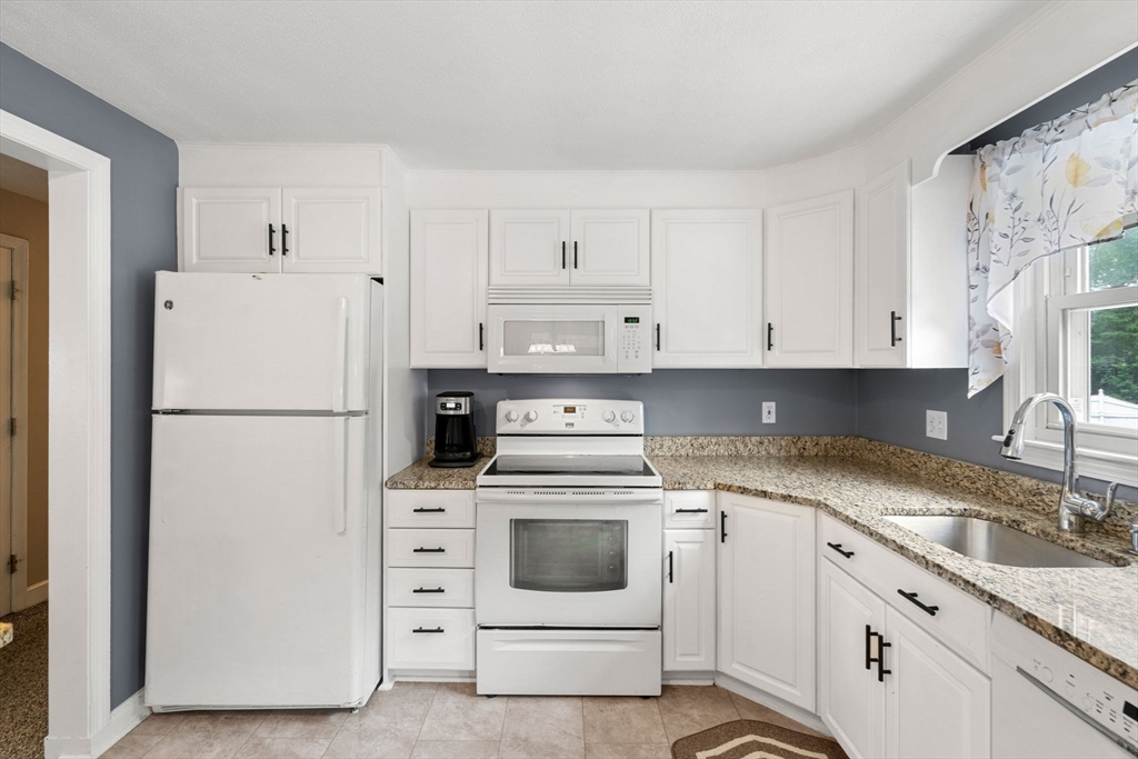 78 Robbie Road Braintree, MA 02184 - Photo 16 of 42 Gallery Image 16