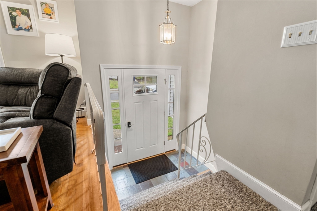 78 Robbie Road Braintree, MA 02184 - Photo 5 of 42 Gallery Image 5