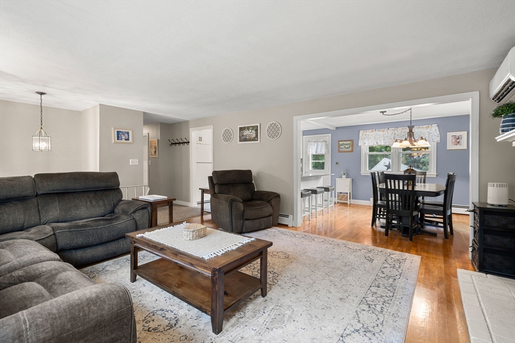78 Robbie Road Braintree, MA 02184 - Photo 7 of 42 Gallery Image 7