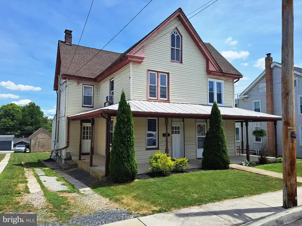 $186,000 | 213 North Main Street, Jacobus, PA 17407