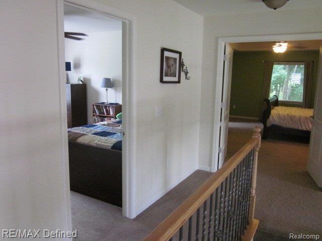 132 Spruce Lane Rochester, MI 48307 - Photo 23 of 25 Upper Hall