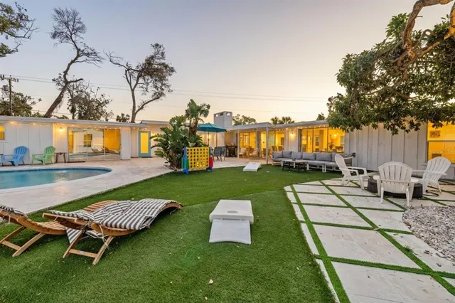 $1,650,000 | 2069 Bougainvillea Street, Sarasota, FL 34239