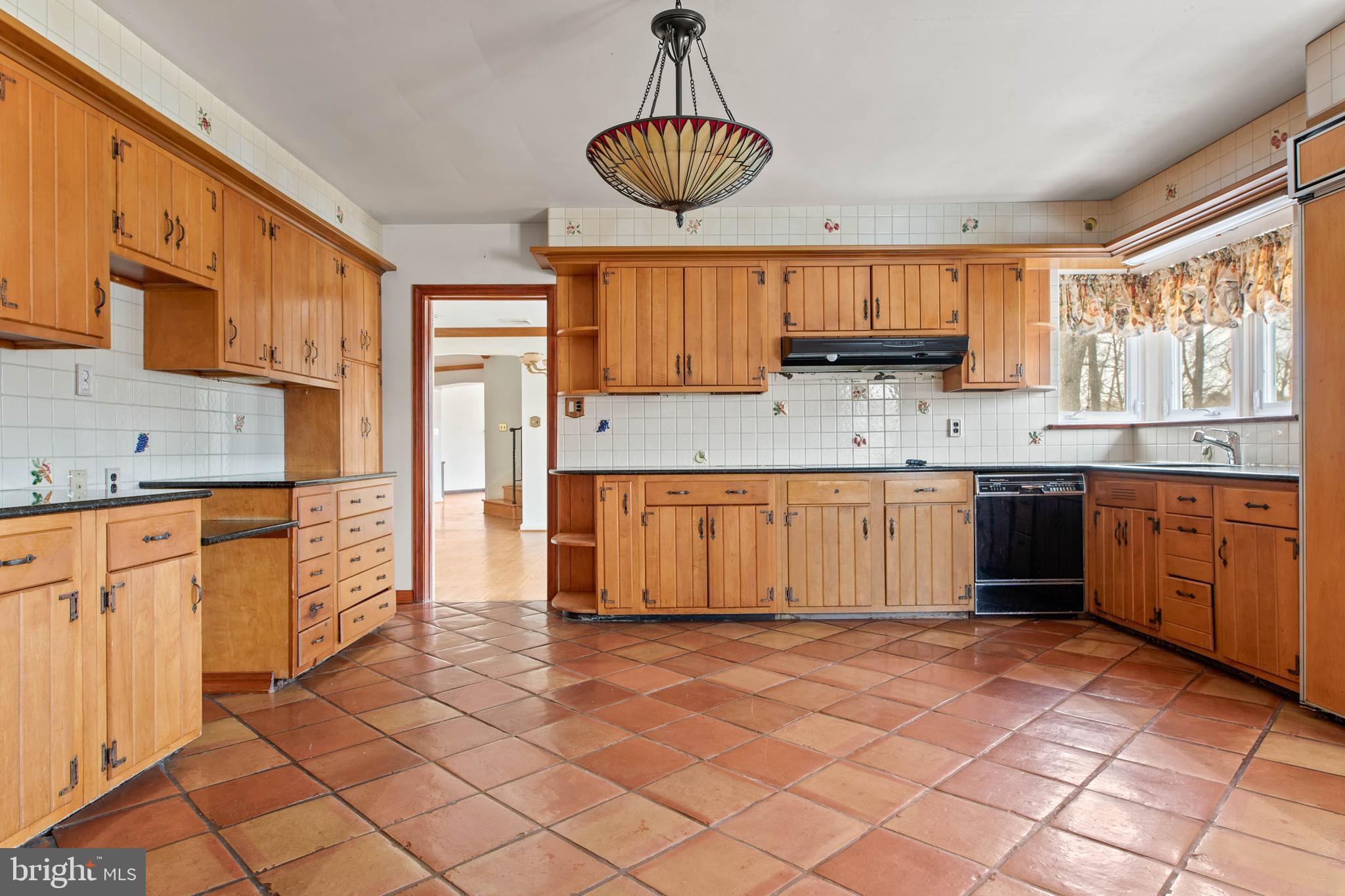 1789 Old Welsh Road Huntingdon Valley, PA 19006 - Photo 11 of 39 Kitchen