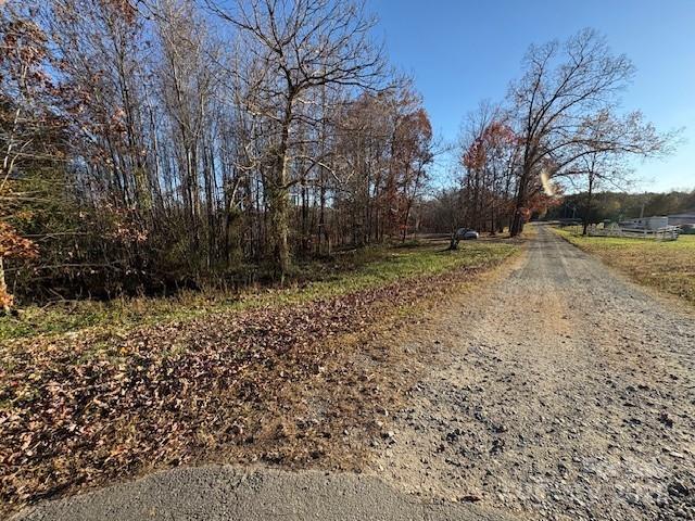 2170 Otis Dellinger Road Lincolnton, NC 28092 - Photo 5 of 20 Gallery Image 5