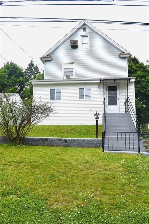 50-52 Balis Street Springfield, MA 01109 - Photo 5 of 42