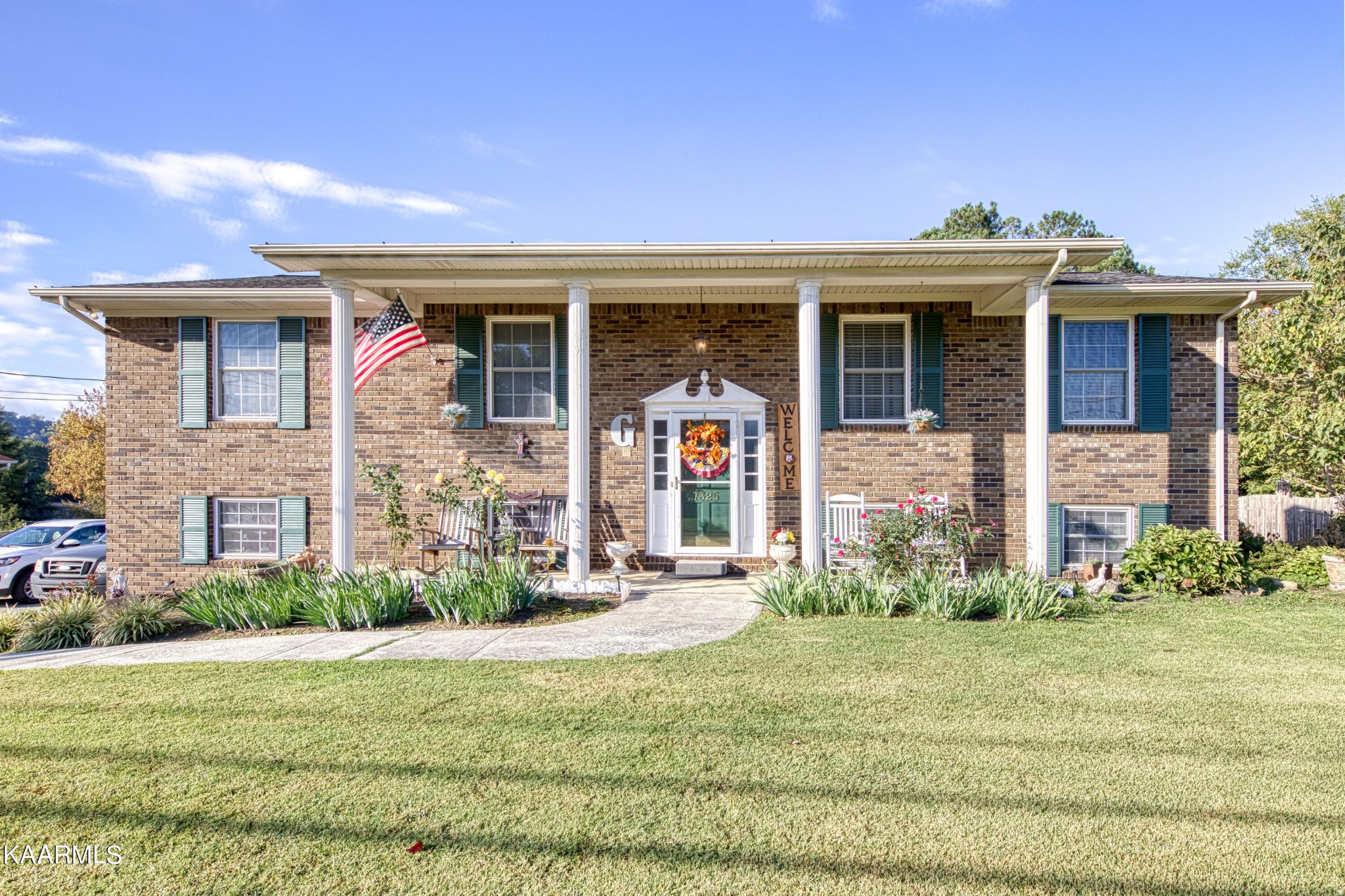 7325 Hallbrook Road Knoxville, TN 37918 - Photo 1 of 25 Gallery Image 1