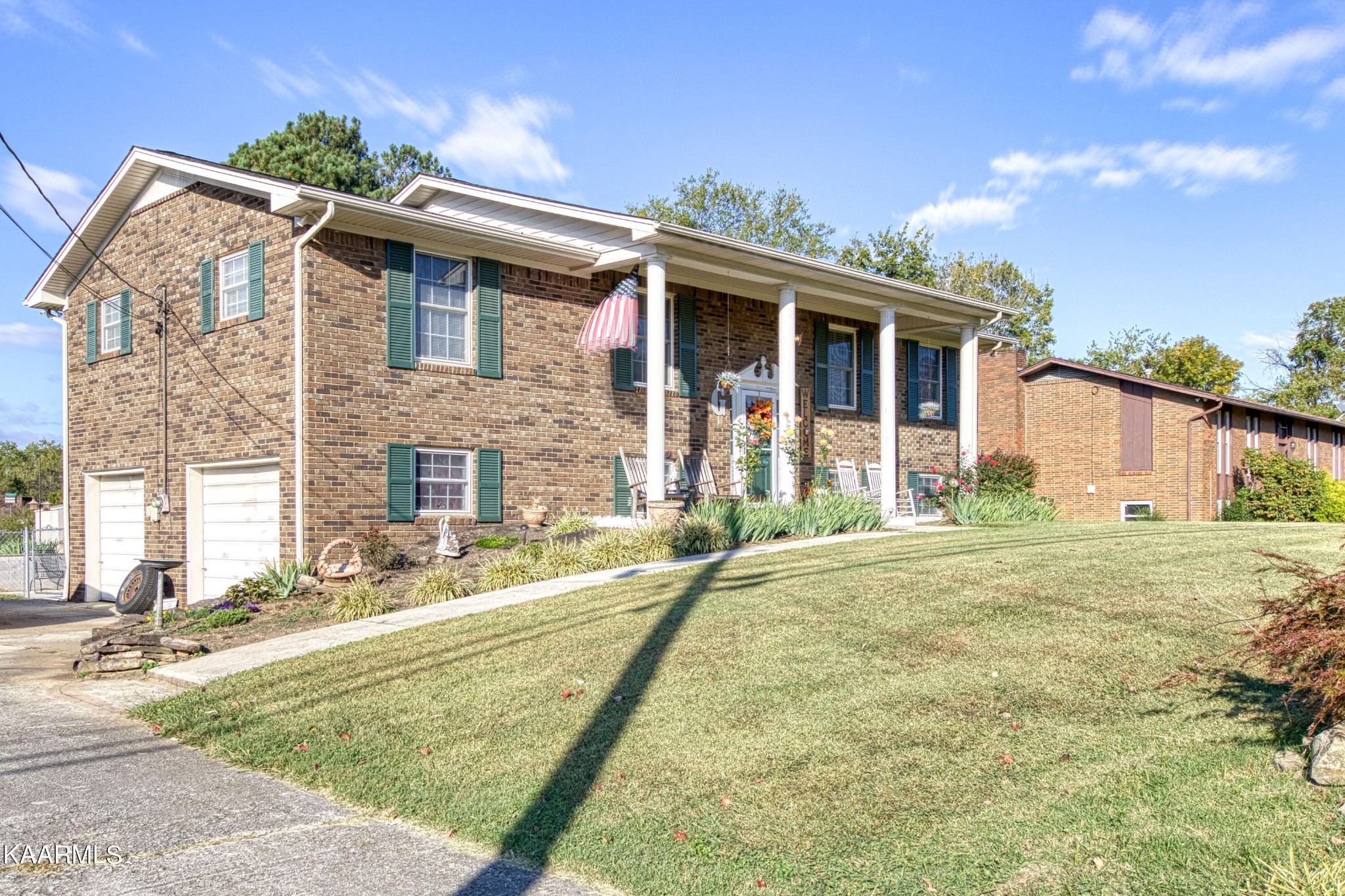 7325 Hallbrook Road Knoxville, TN 37918 - Photo 3 of 25 Gallery Image 3