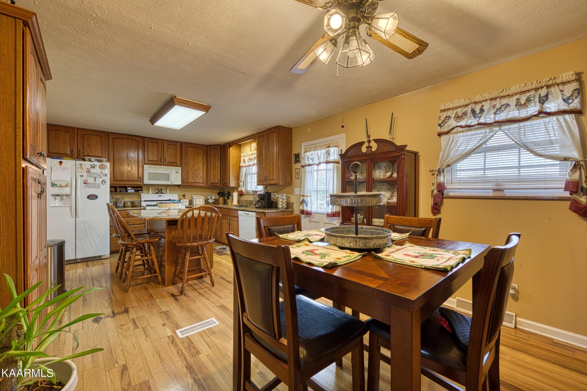 7325 Hallbrook Road Knoxville, TN 37918 - Photo 7 of 25 Gallery Image 7