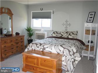 155 Juniper Road Havertown, PA 19083 - Photo 7 of 9 Bedroom - Main
