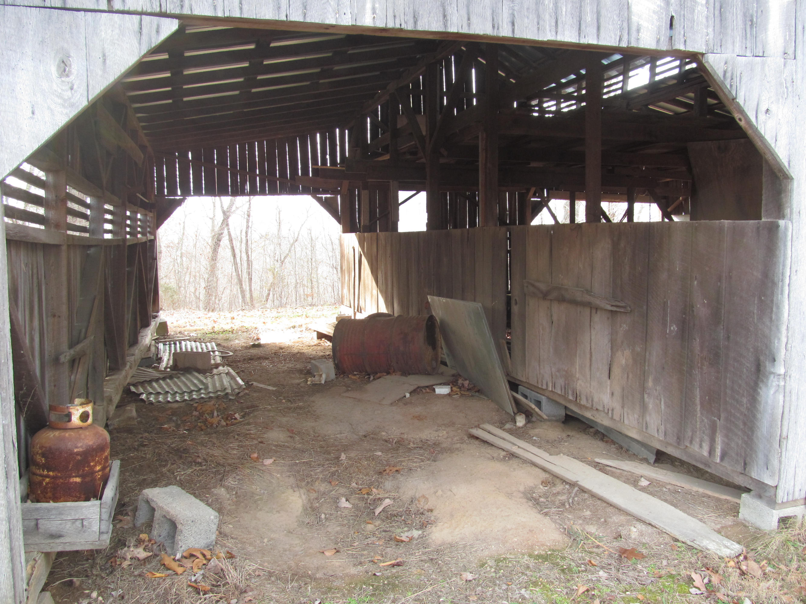 171 Robbins Road, Unit 171 Maynardville, TN 37807 - Photo 24 of 39 Left Side of Barn