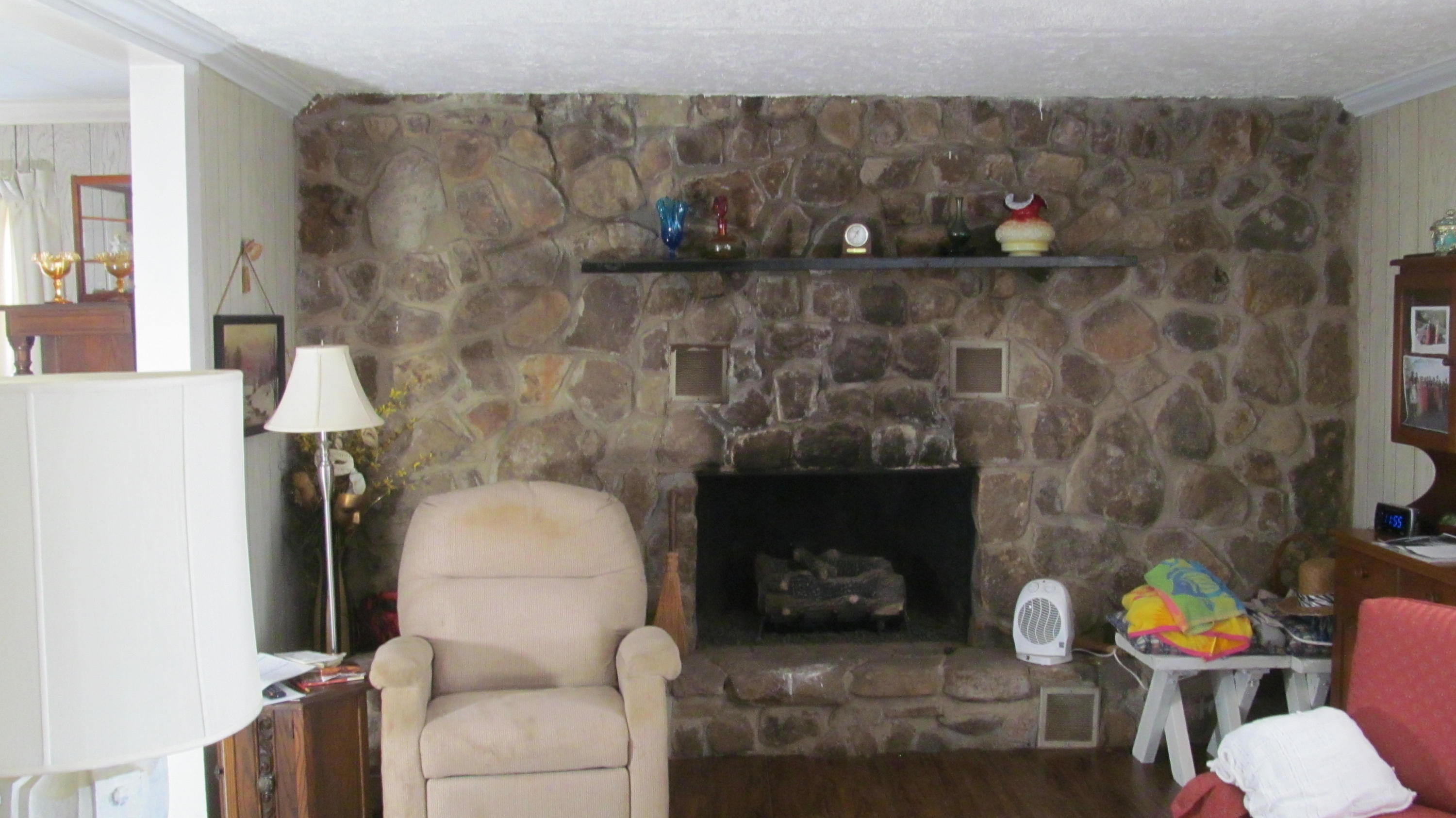 171 Robbins Road, Unit 171 Maynardville, TN 37807 - Photo 5 of 39 Living Room