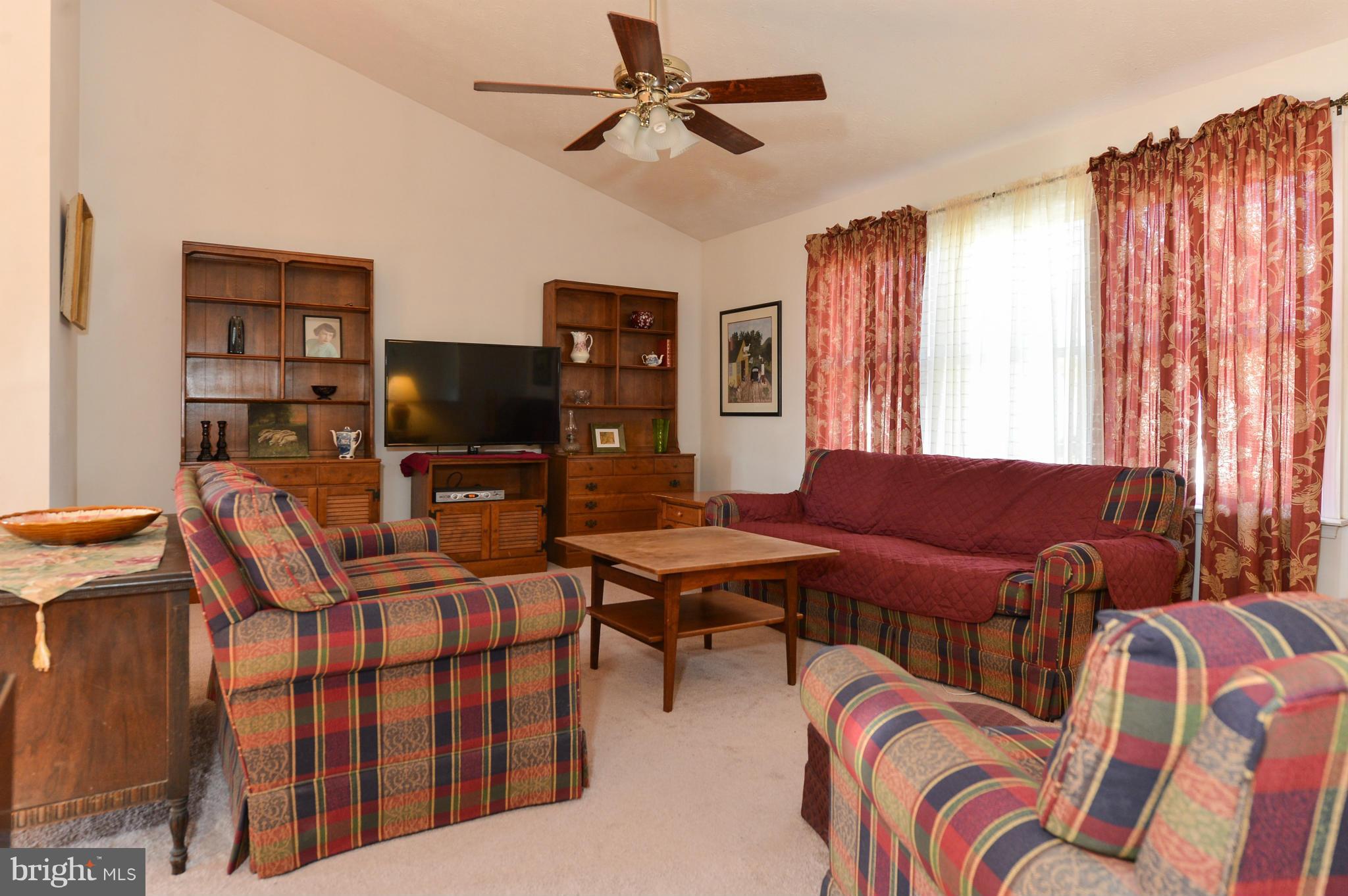110 Turtleback Court Rising Sun, MD 21911 - Photo 5 of 29 Living Room