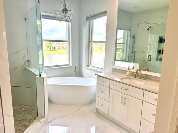 $8,000 | 107 Via Escobar Way, Palm Beach Gardens, FL 33418