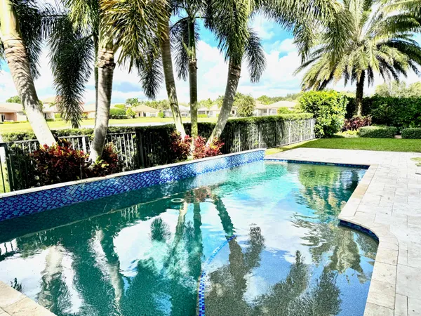 $8,000 | 107 Via Escobar Way, Palm Beach Gardens, FL 33418