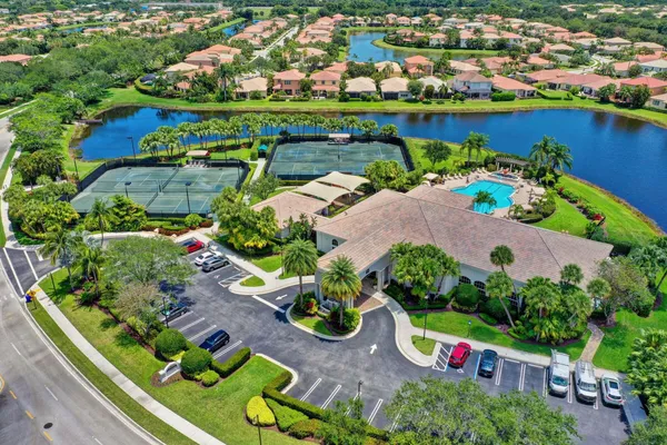$8,000 | 107 Via Escobar Way, Palm Beach Gardens, FL 33418