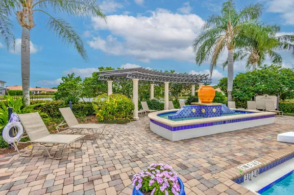 $8,000 | 107 Via Escobar Way, Palm Beach Gardens, FL 33418