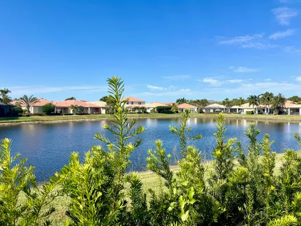 $8,000 | 107 Via Escobar Way, Palm Beach Gardens, FL 33418