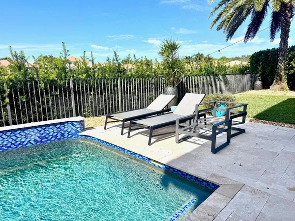 $8,000 | 107 Via Escobar Way, Palm Beach Gardens, FL 33418