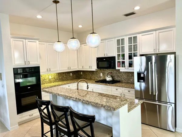 $8,000 | 107 Via Escobar Way, Palm Beach Gardens, FL 33418