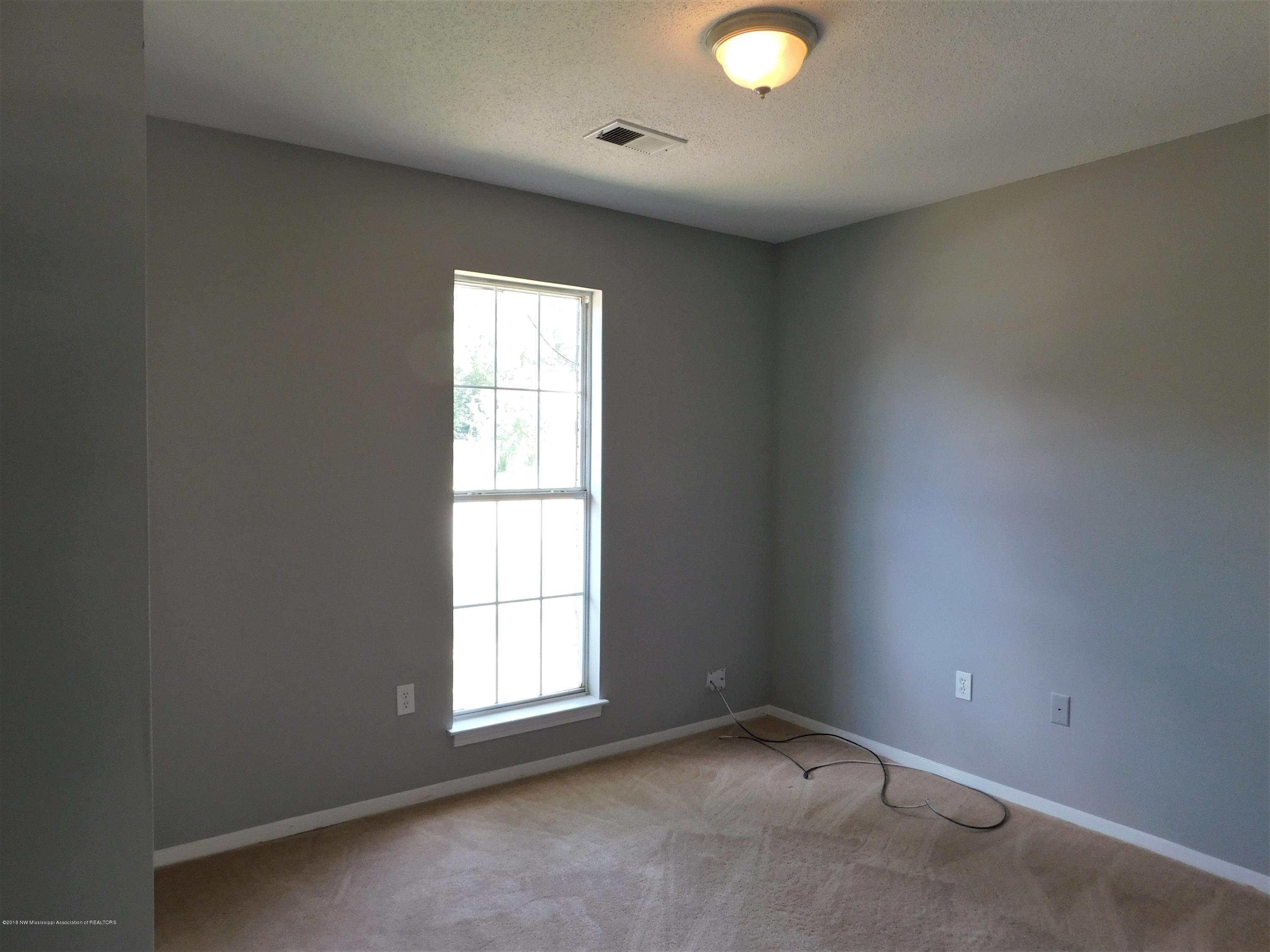 6425 Walnut Grove Road Horn Lake, MS 38637 - Photo 14 of 18 bedroom 3