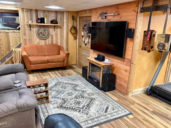 $465,000 | 2675 Valley Drive, Ann Arbor, MI 48103