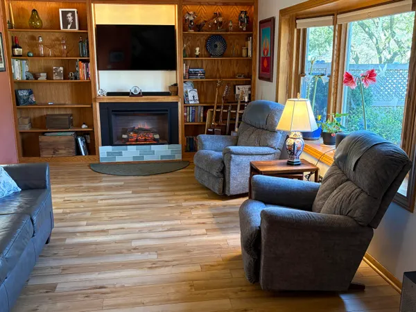 $465,000 | 2675 Valley Drive, Ann Arbor, MI 48103