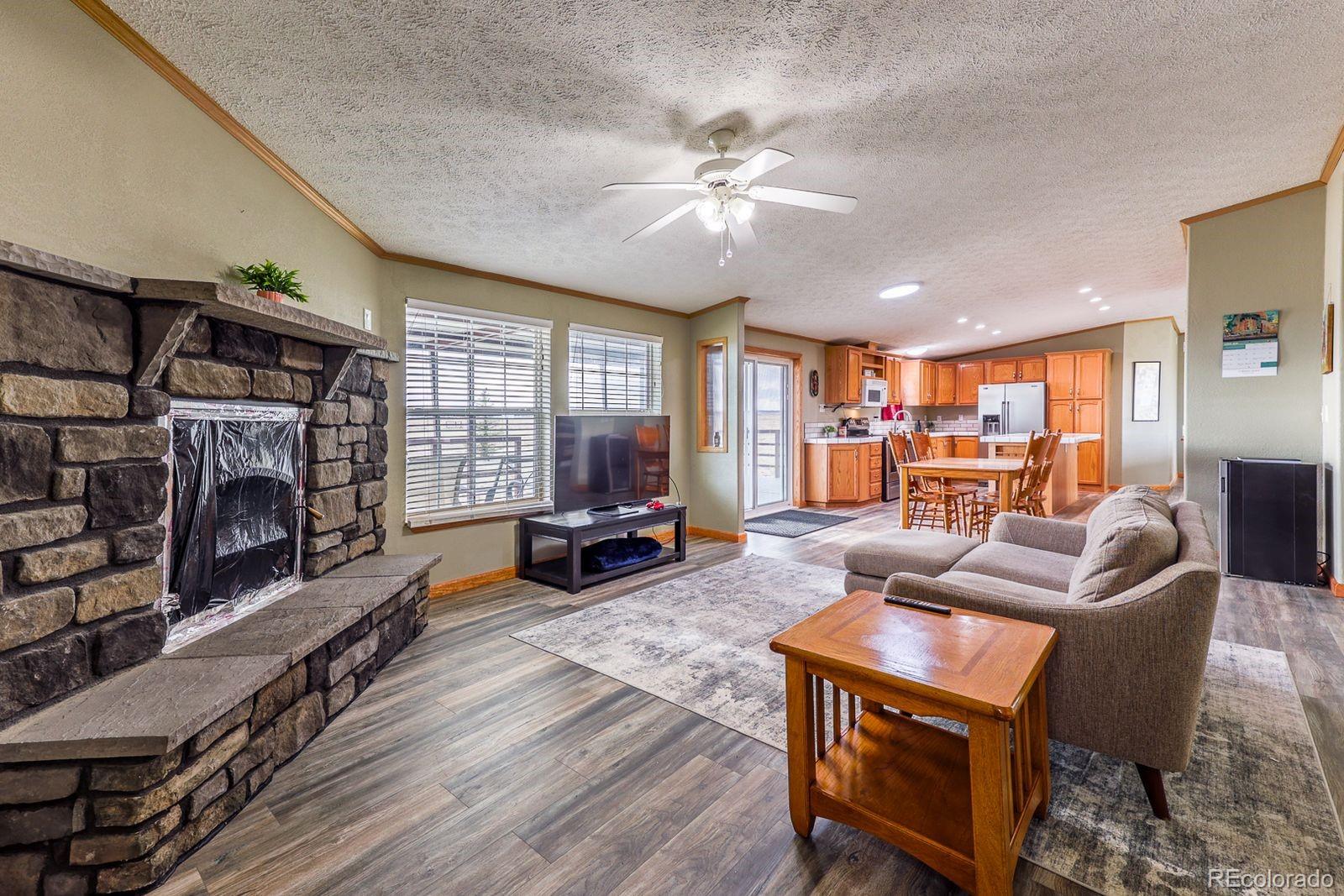 11450 North Log Road Calhan, CO 80808 - Photo 12 of 36
