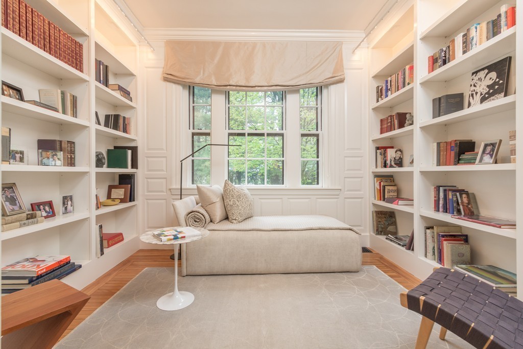 218 Beethoven Avenue Waban, MA 02468 - Photo 7 of 30