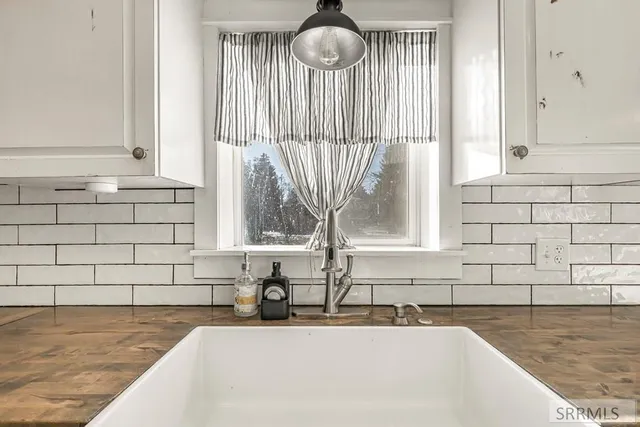 $545,000 | 11090 North 45th East, Idaho Falls, ID 83401