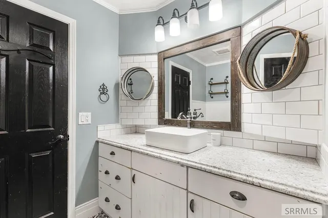 $545,000 | 11090 North 45th East, Idaho Falls, ID 83401