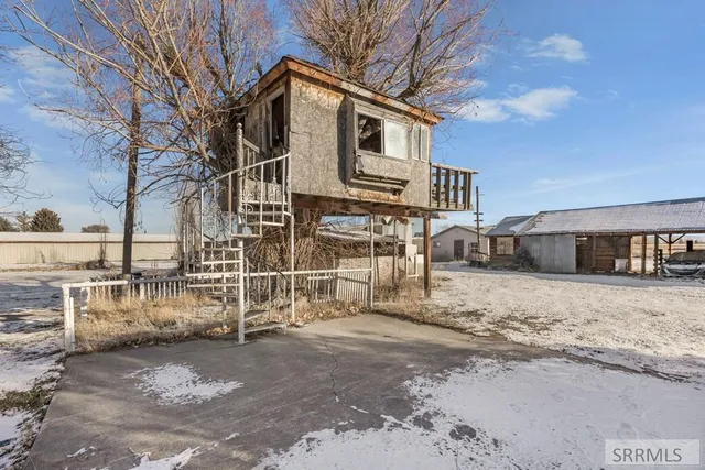 $545,000 | 11090 North 45th East, Idaho Falls, ID 83401