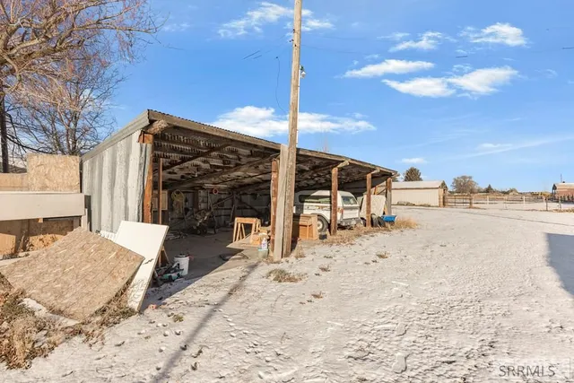 $545,000 | 11090 North 45th East, Idaho Falls, ID 83401