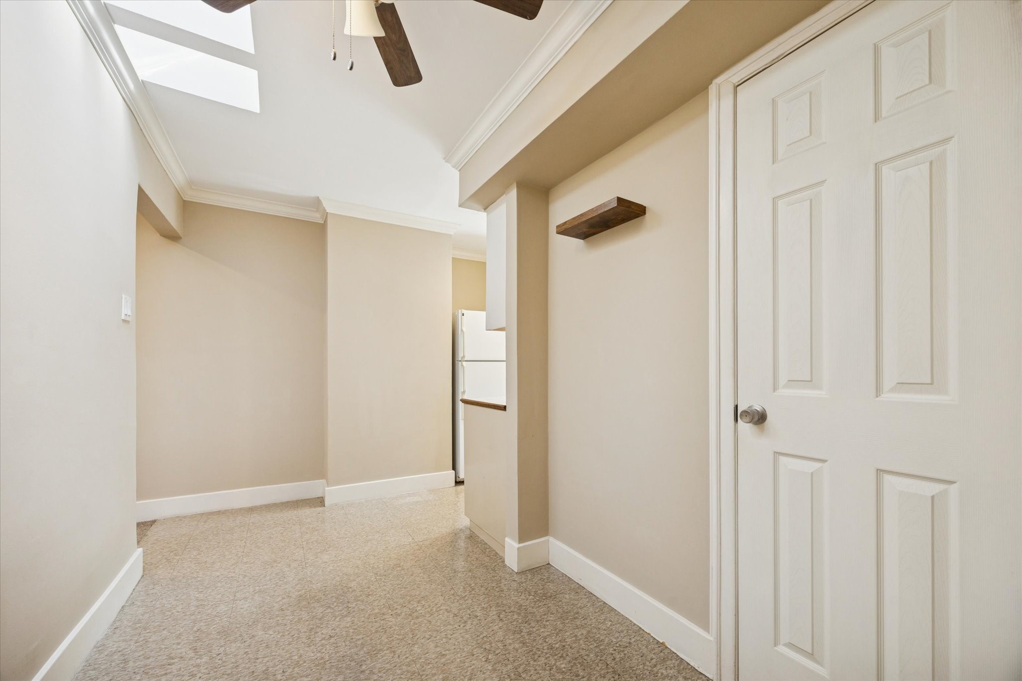 4207 Drake Street Houston, TX 77005 - Photo 10 of 24 a view of an empty room