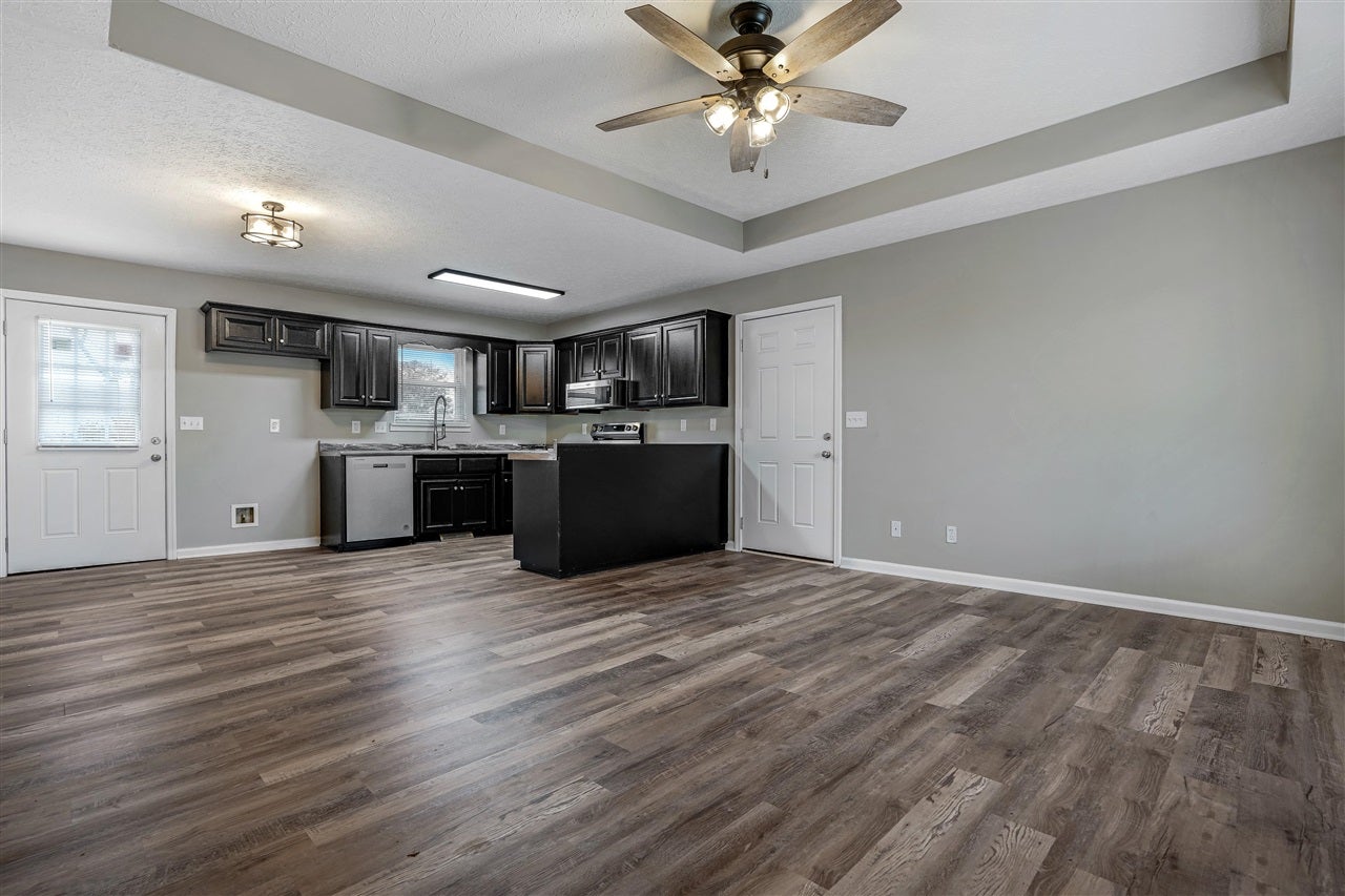 106 B B Nealy Road Russellville, KY 42276 - Photo 12 of 45 Gallery Image 12