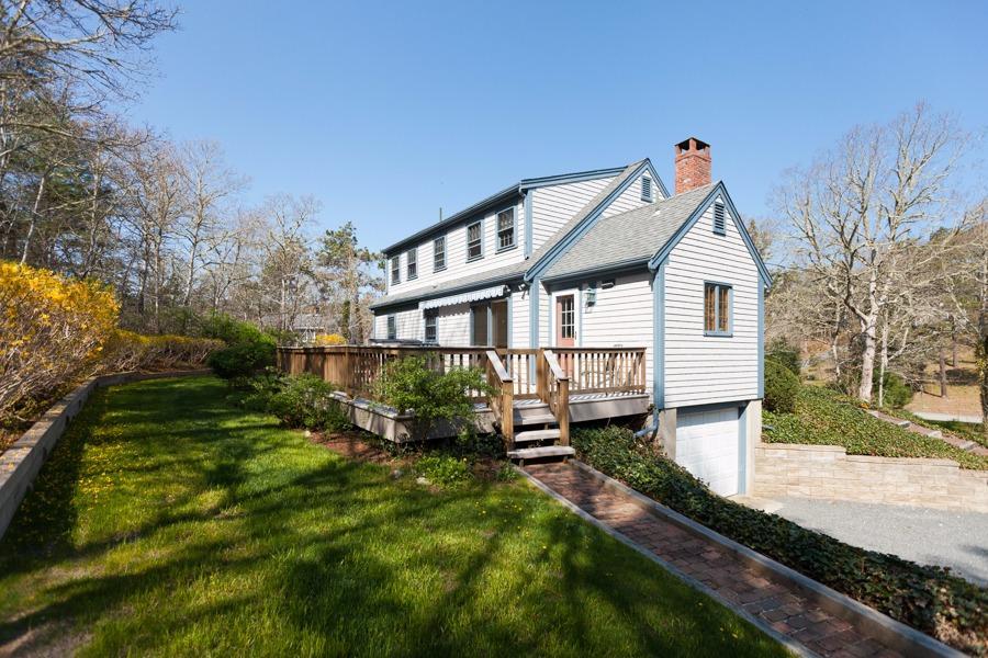 92 Oak Hill Road Chatham, MA 02633 - Photo 1 of 30 Primary Photo